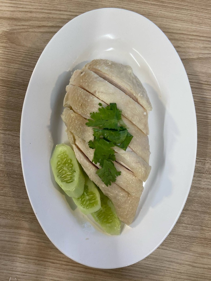 ไก่ต้มสับจานเล็กราคา 70฿