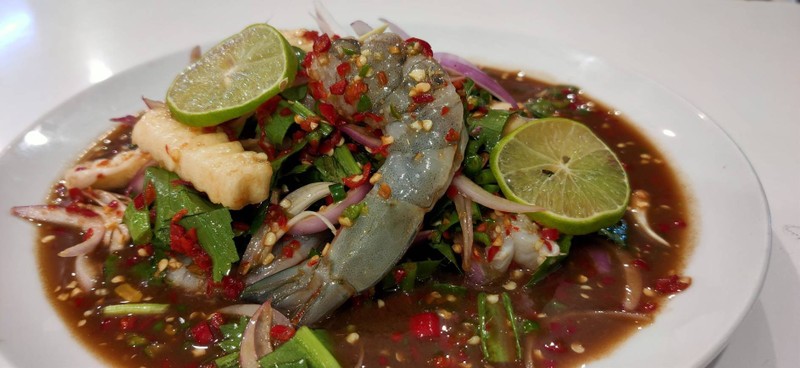 แซ่บมากบอกเลย