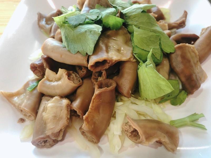 ไส้อ่อนลวกจิ้ม