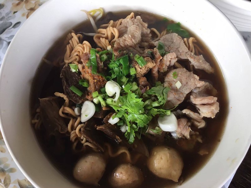 ไวไวหมู