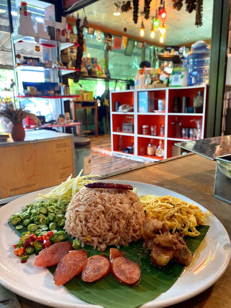 ข้าวคลุกกะปิ 40บาท