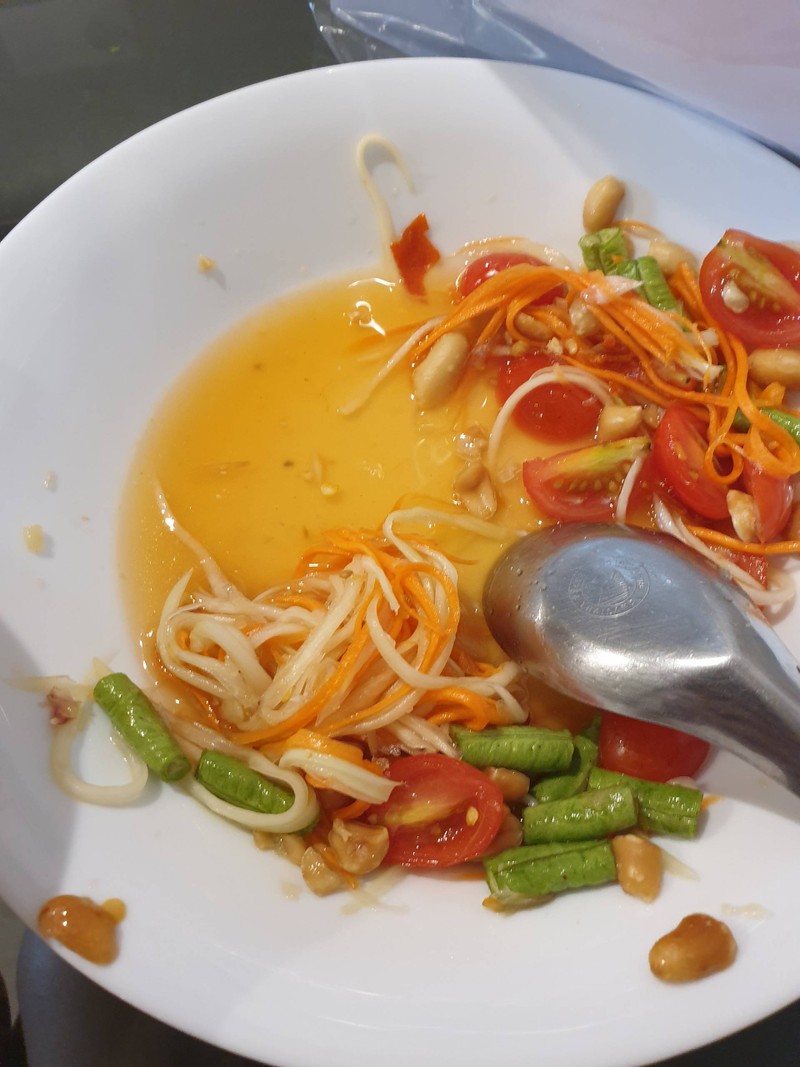 นี่คือส้มตำ 60 บาท 