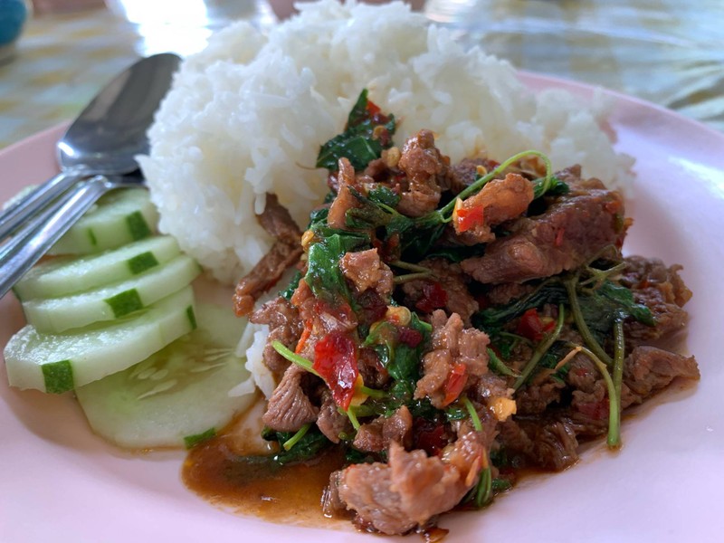 กระเพราเนื้อ 