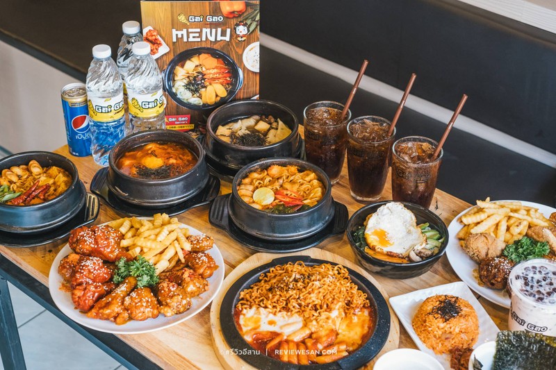 มาที่เดียวครบ จบทั้งมื้อ ไม่ว่าจะเป็นของคาว ของหวาน และชานมเกาหลี!