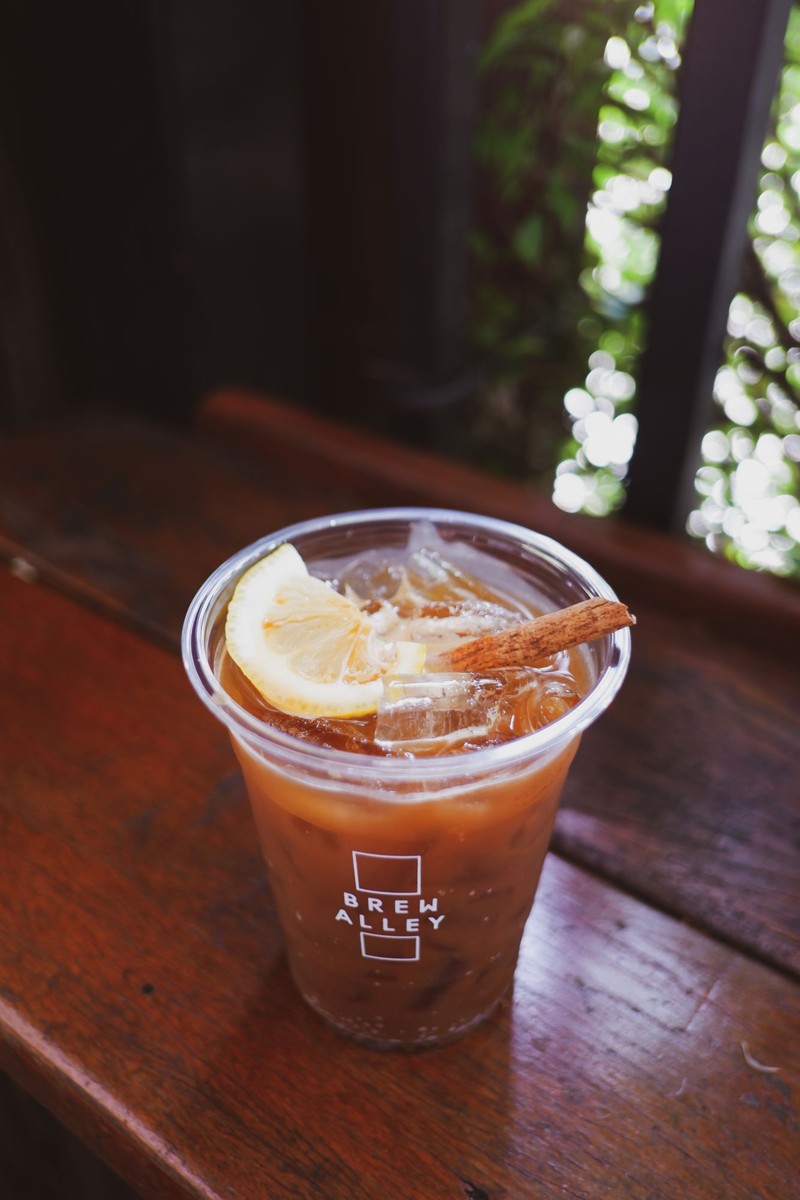 Ginger-Lime Short Black
กาแฟ+lime+ginger ale 
ด้านบนมี cinnamon