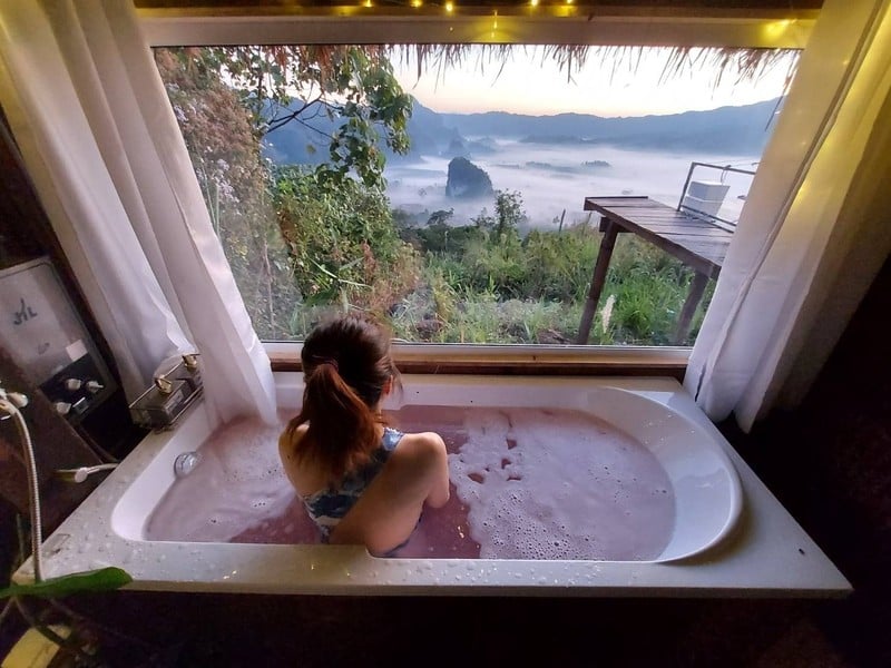 วิวจากห้องอาบน้ำ สุดๆ ไปเลยค่ะ