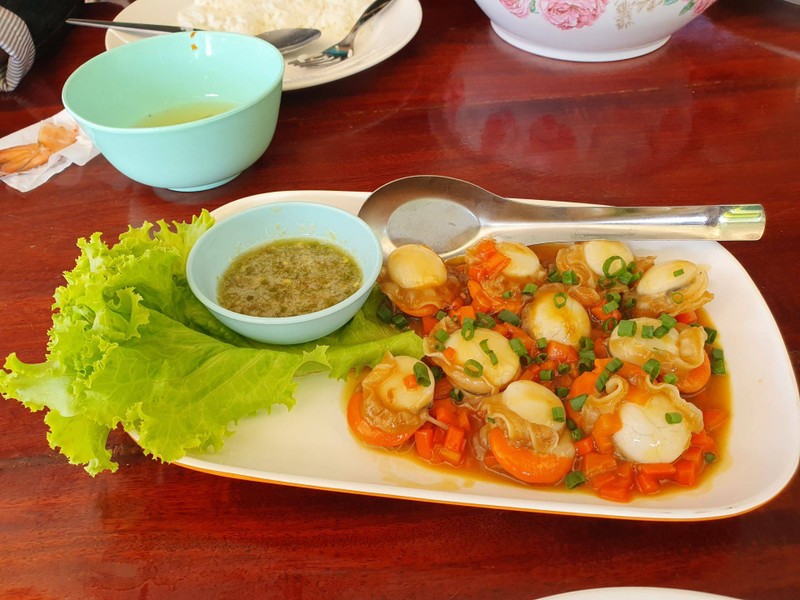 หอยเชลล์ตัวใหญ่ อร่อยสุด