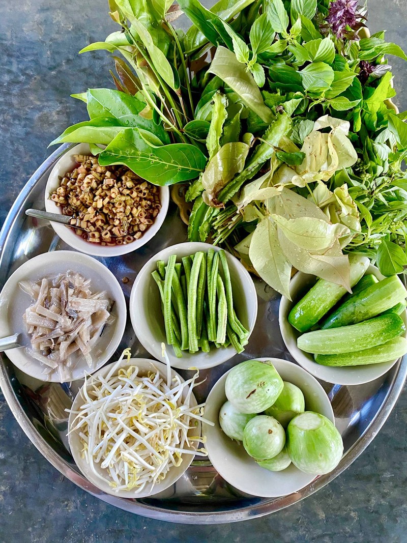 ผักสด ผักดอง 