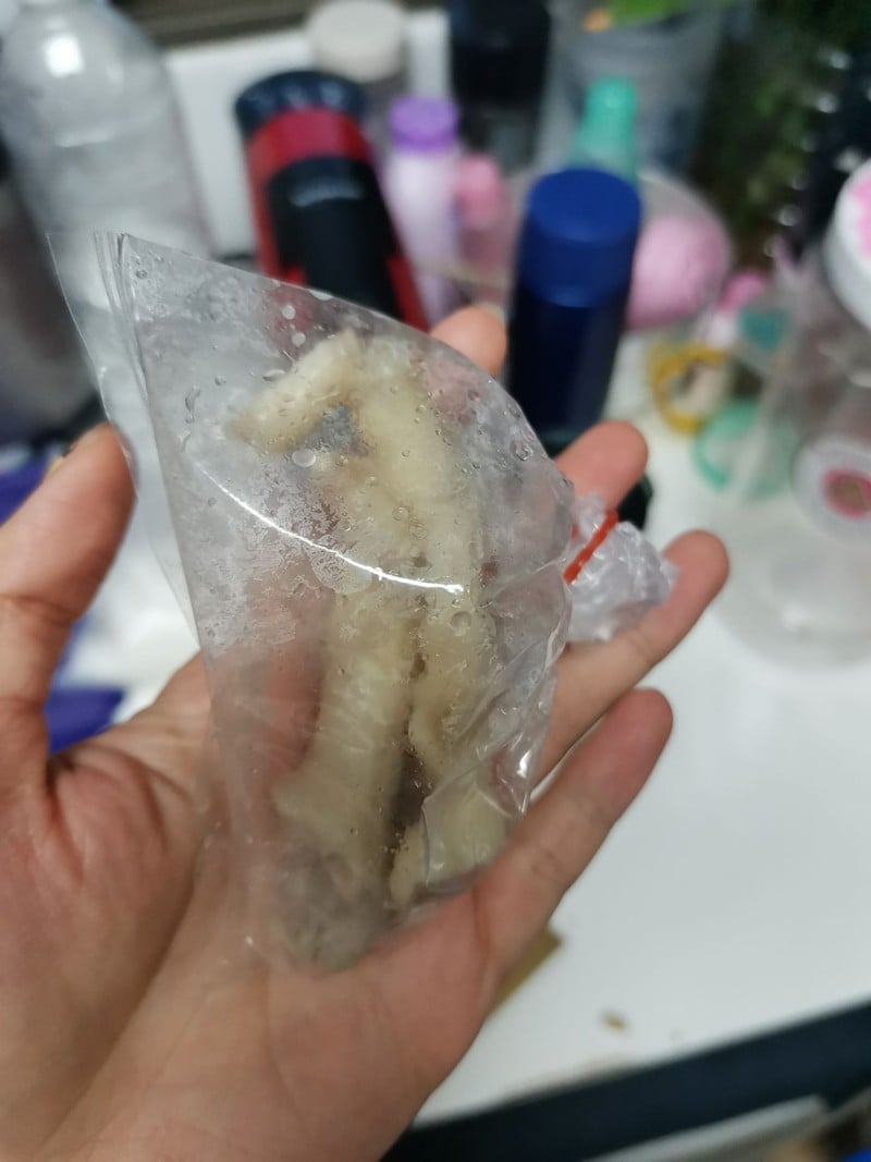 สั่งเพิ่มขาไก่ 10บาทได้แค่ครึ่งตีน!!!หึๆๆ เอี้ยมาก
