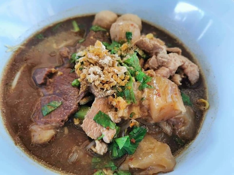 จัดจัาน 