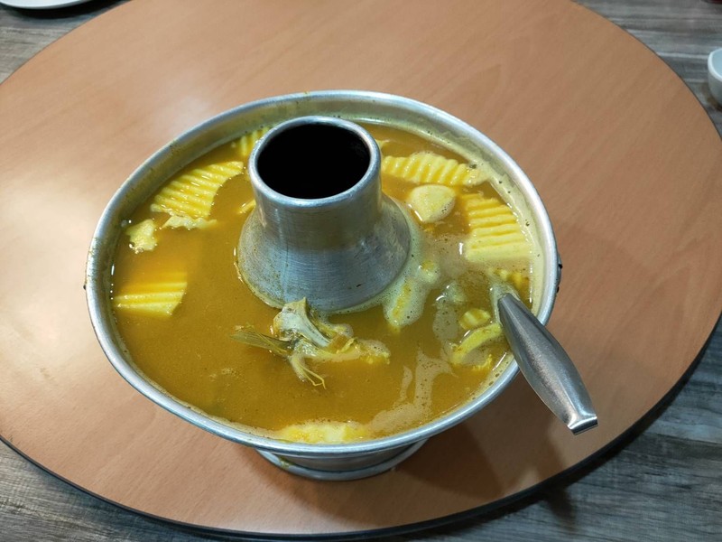  ราคา320 บาท รสเผ็ดกลมกล่อมและอร่อย