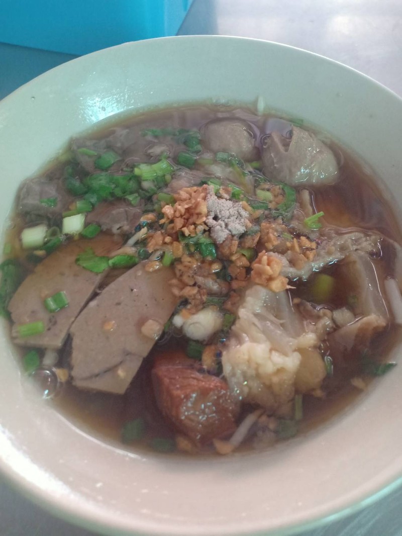 ก๋วยเตี่ยวเนื้อตุ๋นสูครต้นตำหรับ

