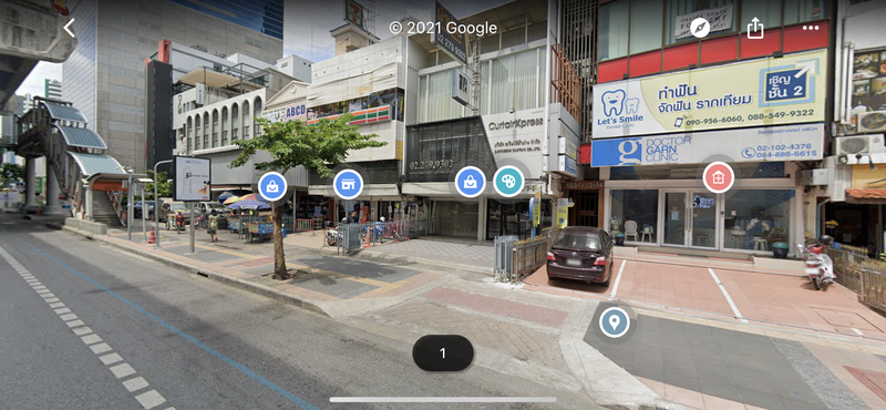 ทางเข้าร้าน เพียง 20 เมตรจากบันไดทางออกที่3 ของ BTS สถานีสนามเป้า
