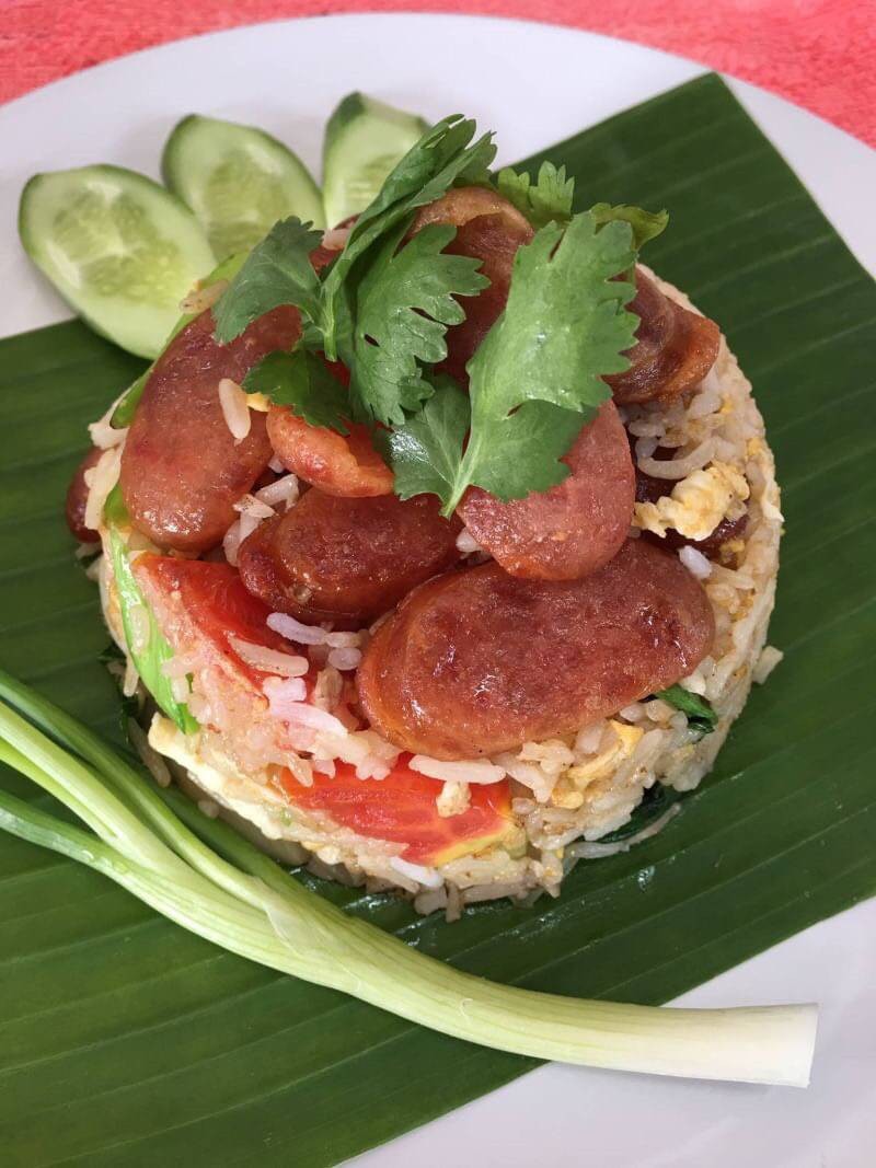 ข้าวผัดโบราณใส่กุนเชียง