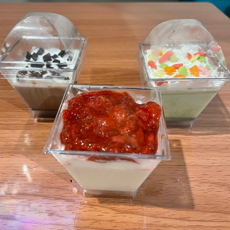 อร่อยกำลังดีทั้งสามรสชาติเลยค่ะ