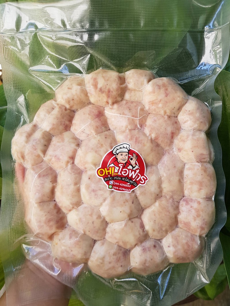 ไส้กรอกอีสานสดใหม่แบบเปรี้ยว /ไม่เปรี้ยวหมูล้วน 
 วัตถุดิบ คุณภาพ ใจเเน่นอน
    