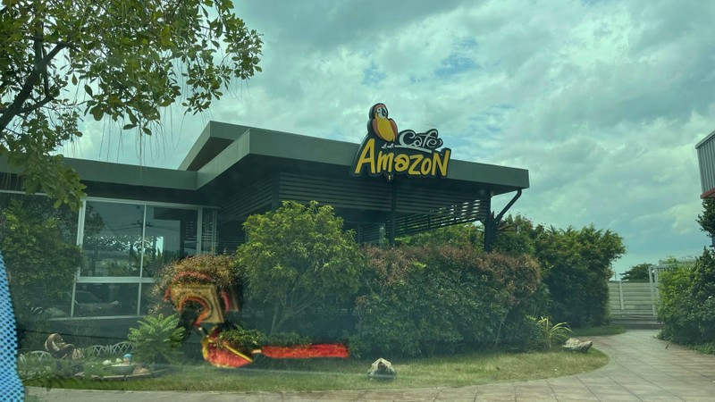  Cafe Amezon ในปั๊ม ปตท ลาดกระบัง