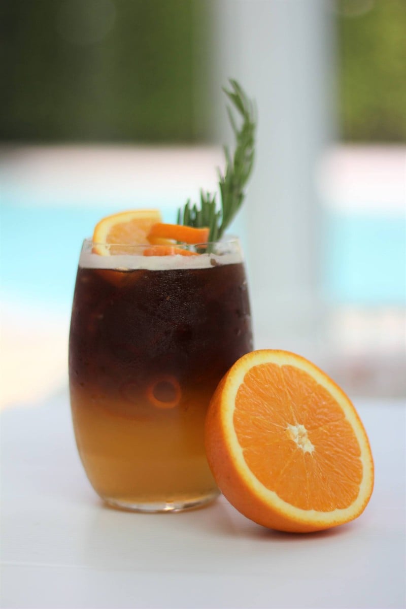 ปากหวานก้นส้ม กาแฟที่มีส่วนผสมของน้ำผึ้งและน้ำส้ม