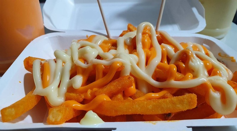 เฟรนฟรายเชคลูกค้าสามารถผสมรสชาติได้ตามความต้องการ 