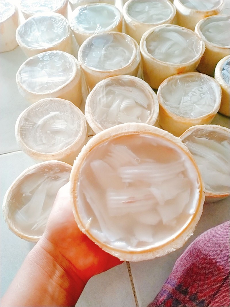 วุ้นมะพร้าวอ่อน