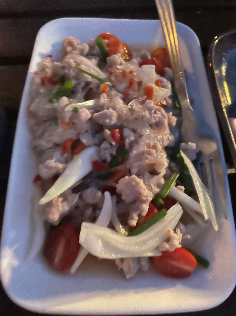 ยำวุ้นเส้นหมูสับ