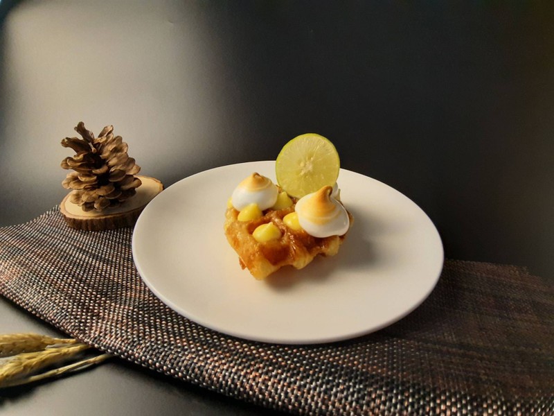 ครัฟเฟิ้ลครัวซองต์เลมอนไลม์