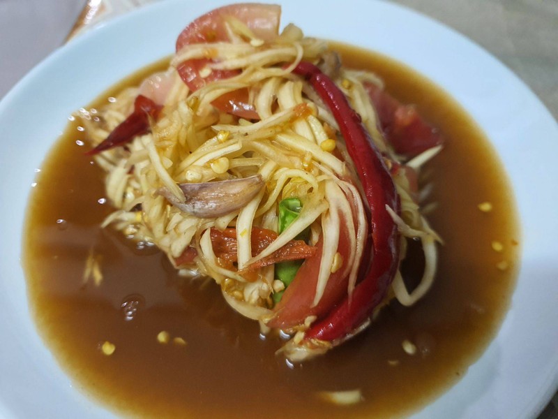 50฿ รสชาติกำลังดี ไม่เผ็ดเกินไป เปนี้ยวเค็ม ไม่หวานใช้ได้