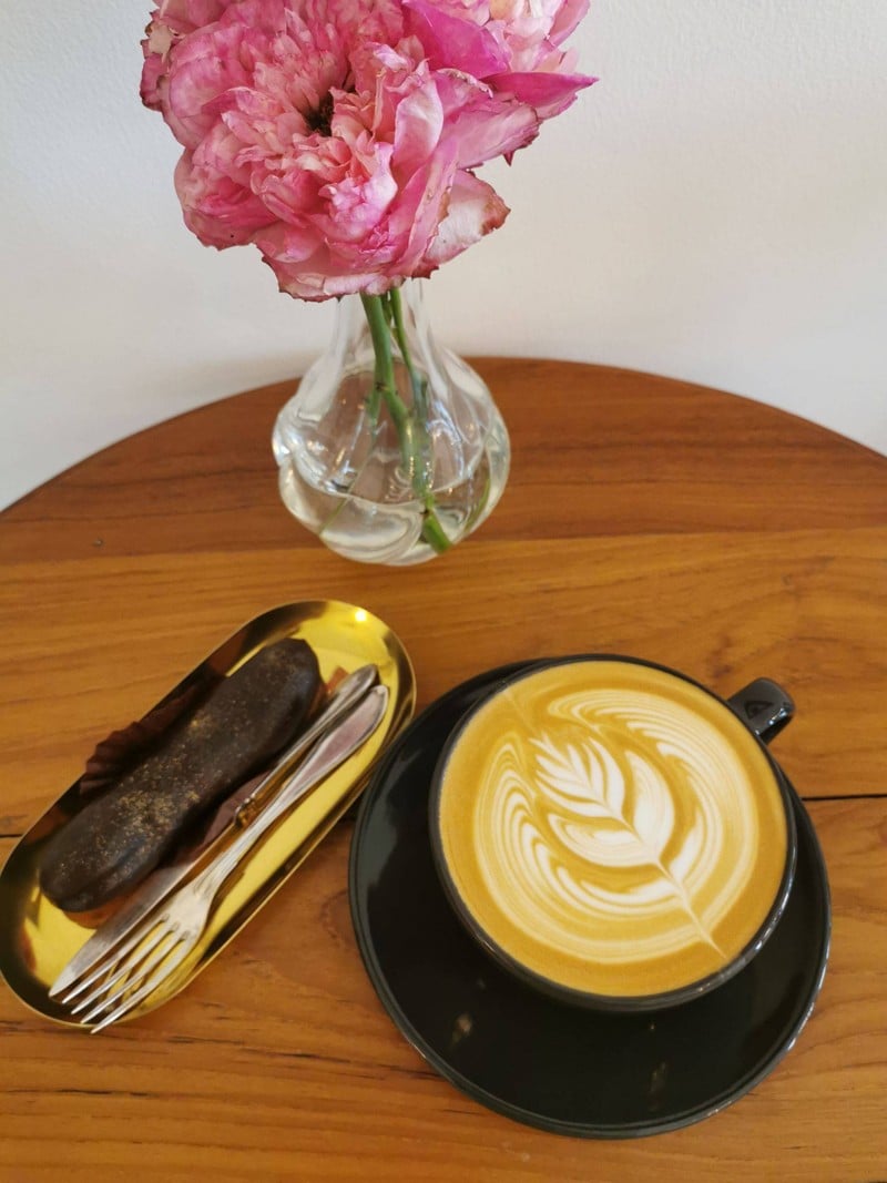 60 บาท ฟองนมเนียนนุ่ม ลาเต้อาร์ทสวย รสอ่อนไปนิด