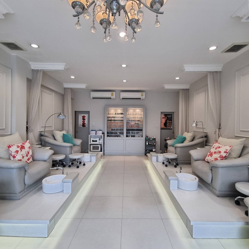 Dolce Nail Salon