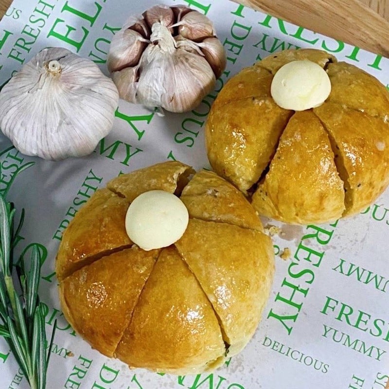 ขนมปังกระเทียมออริจินอลส์ Korean Garlic Bread