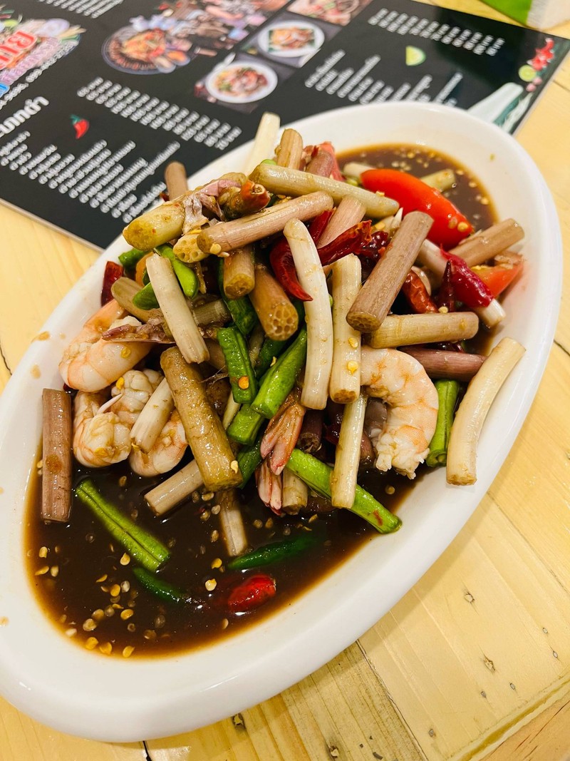 ไหลบัวกุ้งสด