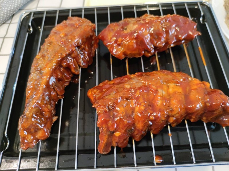 ซี่โครงหมูอบย่างซอสบาร์บิคิว