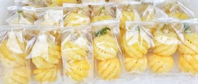 ผลไม้ปอกพร้อมทาน