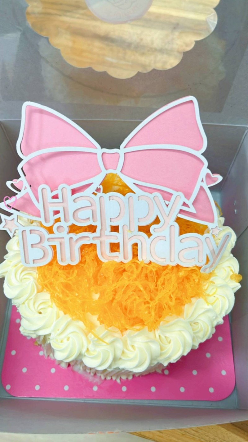 เค้กมะพร้าวอ่อน หน้าฝอยทอง