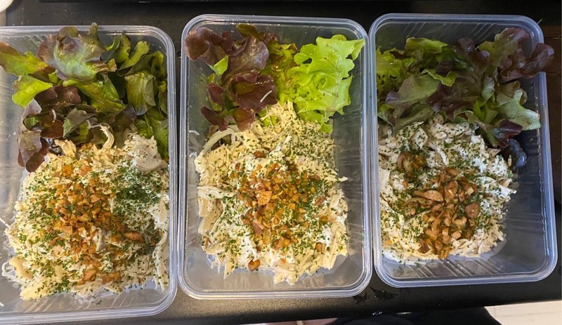 หมี่ไก่ฉีก รสชาติกลมกล่อม ปรุงสูตรพิเศษ หมี่นุ่มๆไก่ฉีกจุกๆ🐔🐔