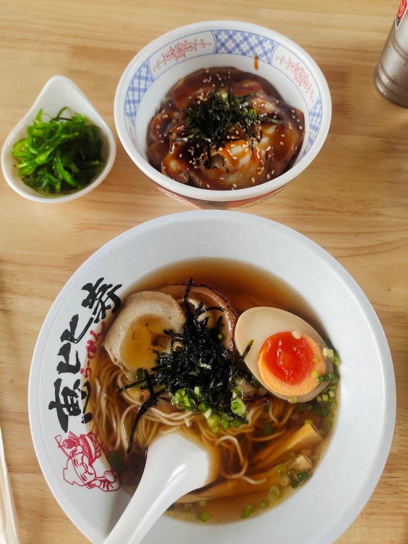 อร่อยมากค่ะ หมูหอมแบบรมควัน อร่อยมากค่ะ