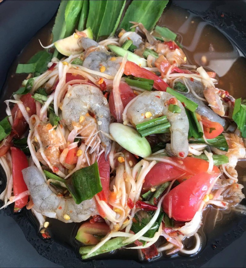 ตำกุ้งสด