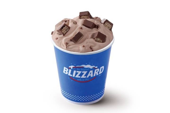 ไอศกรีม บลิซซาร์ด® คิทแคท