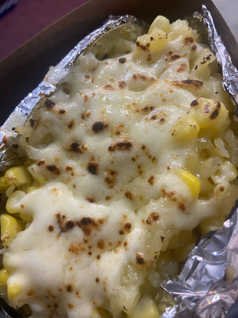 มันเผา +เนย +ข้าวโพด+ ชีส