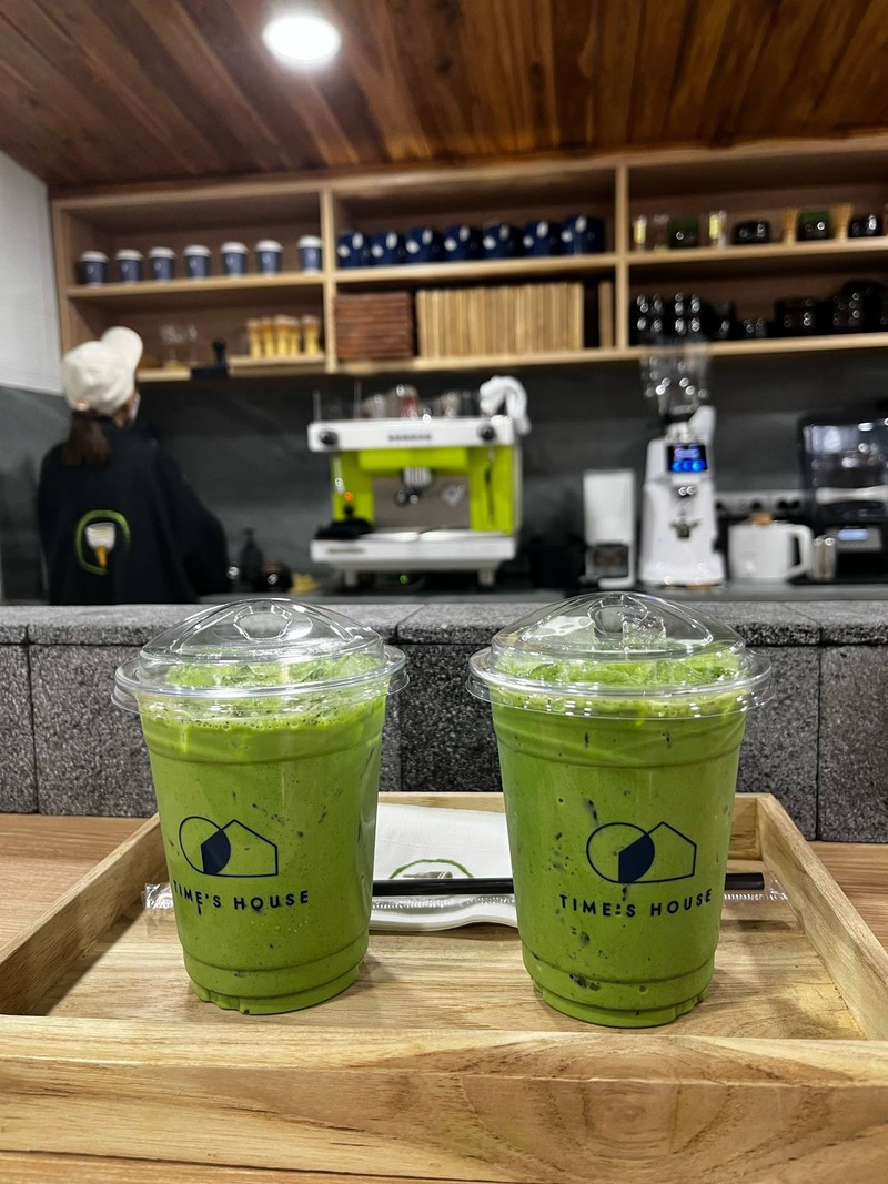 Nishino Himawari & Okumidori