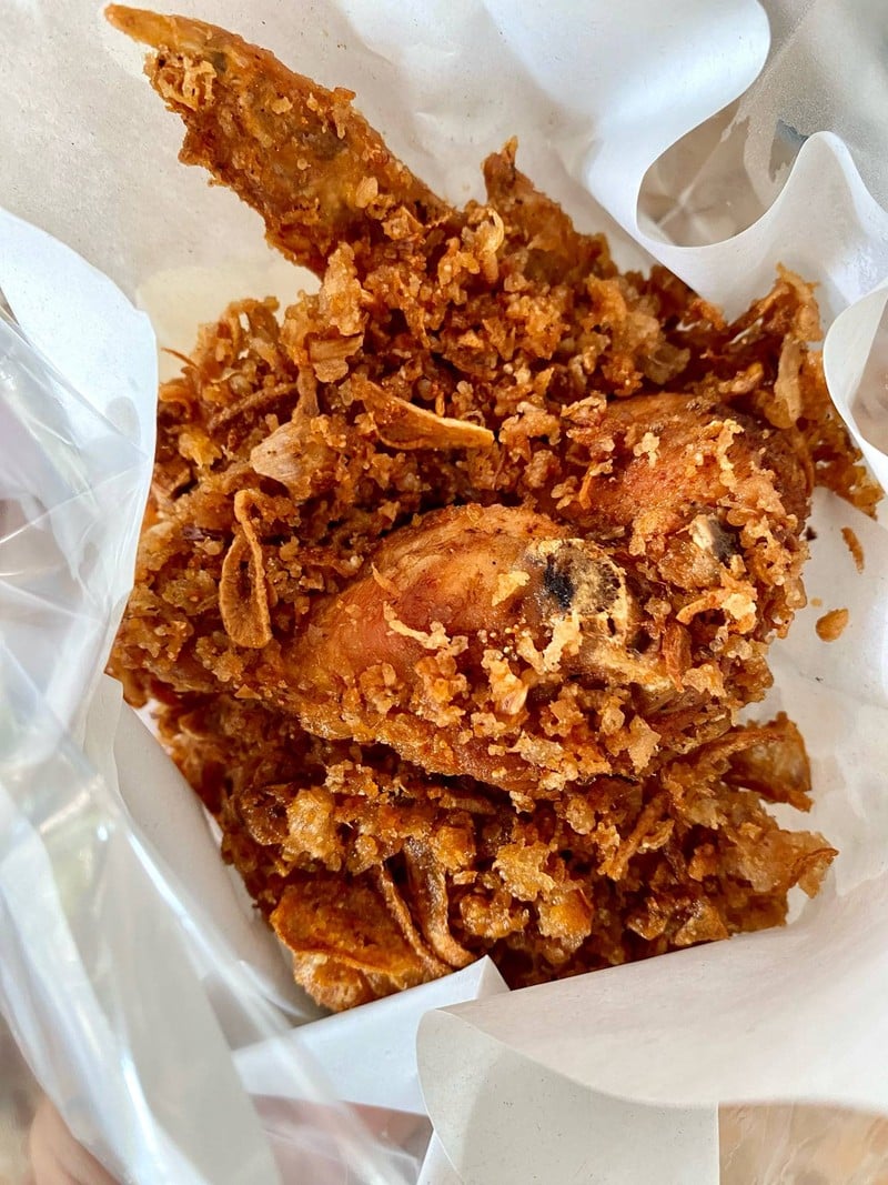 ข้าวเหนียวไก่ทอด