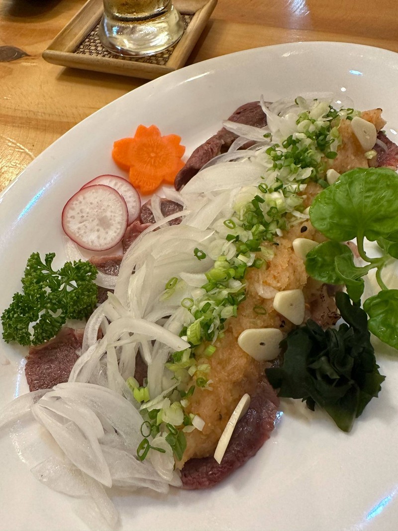 ยำเนื้อ