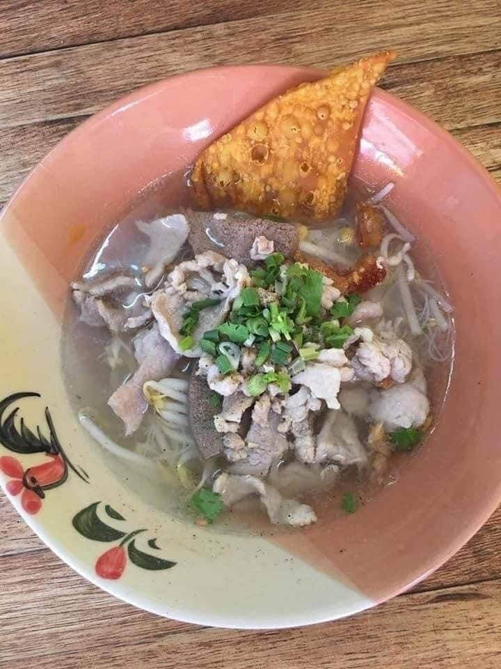 ก๋วยเตี๋ยวน้ำใส