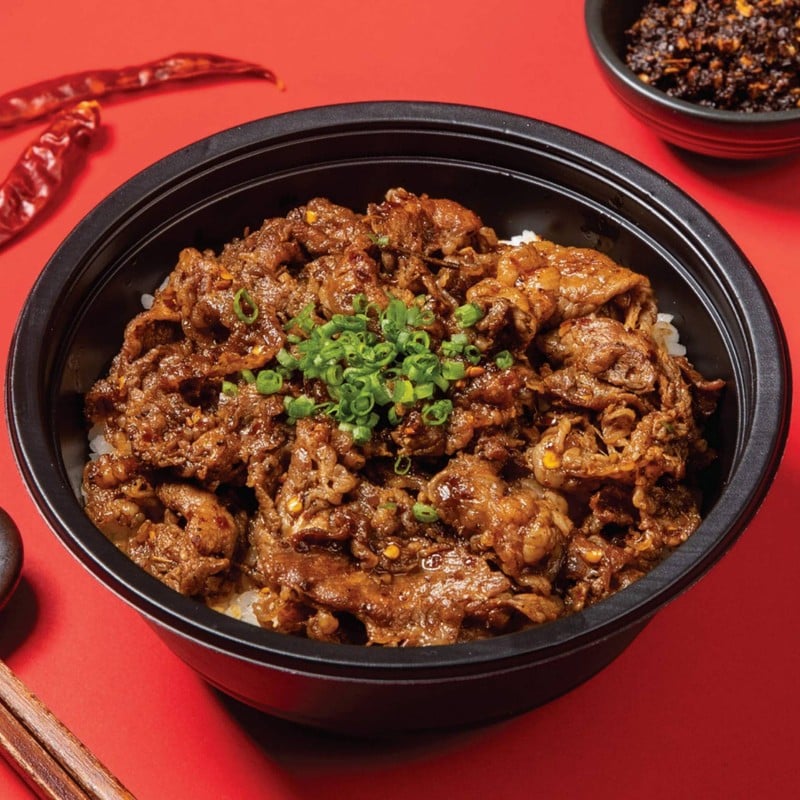 ข้าวหน้าเนื้อออสเตรหม่าล่าไฟลุก