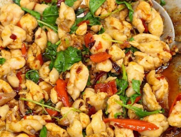 กะเพราไก่