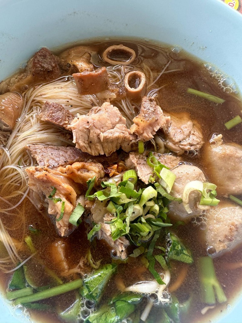 เตี๋ยวเรือ เนื้อ