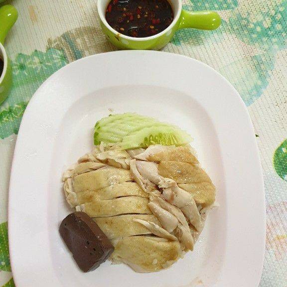 สะโพกหนังพิเศษ ข้าวน้อย
