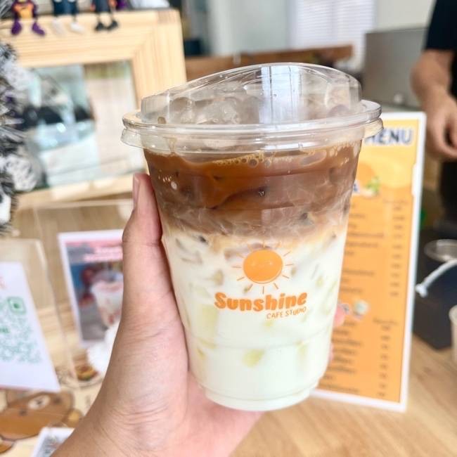 MENU_2493799UM_1697084702