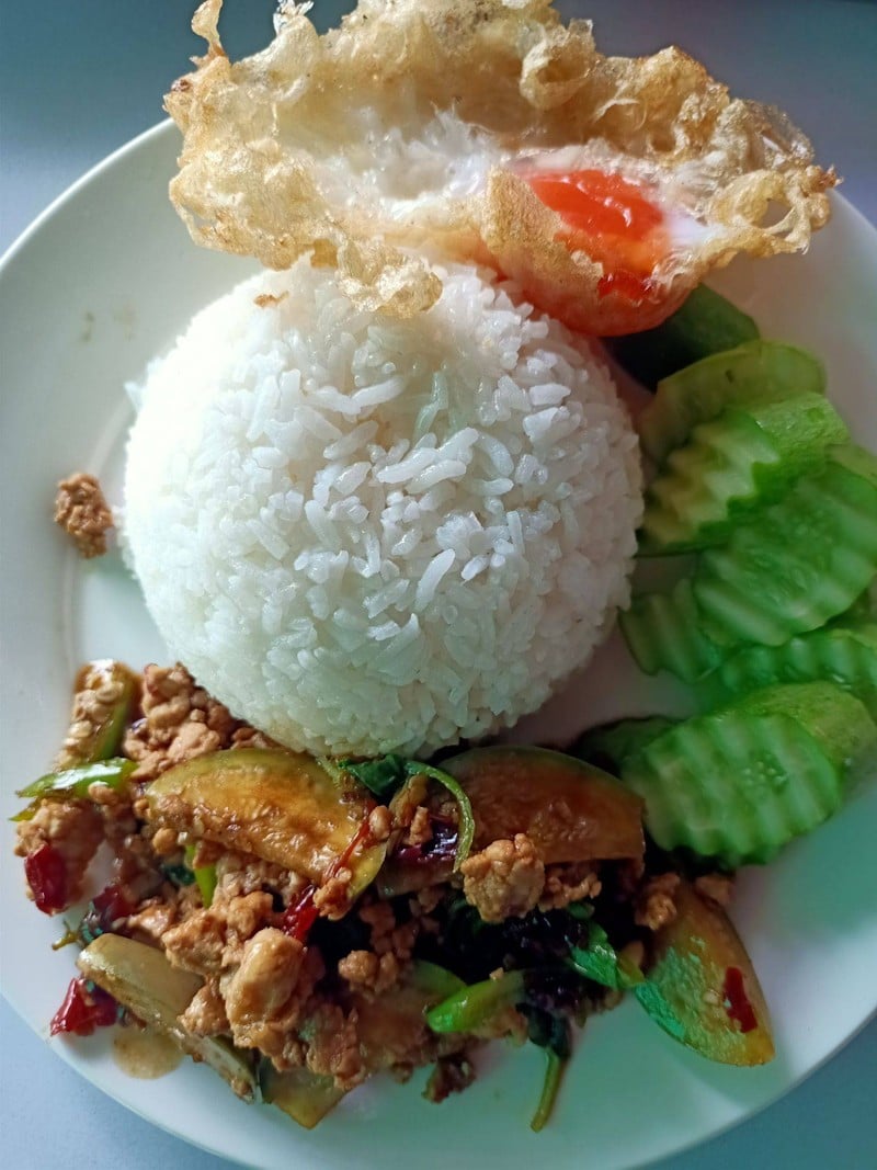 ไข่ดาวเพิ่ม 10บาท ไข่ต้ม 8บาท