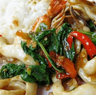 ข้าวกะเพราหมึก